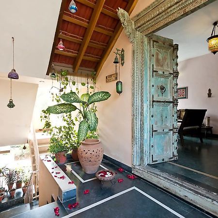 Chhoti Haveli Bed & Breakfast New Delhi Ngoại thất bức ảnh